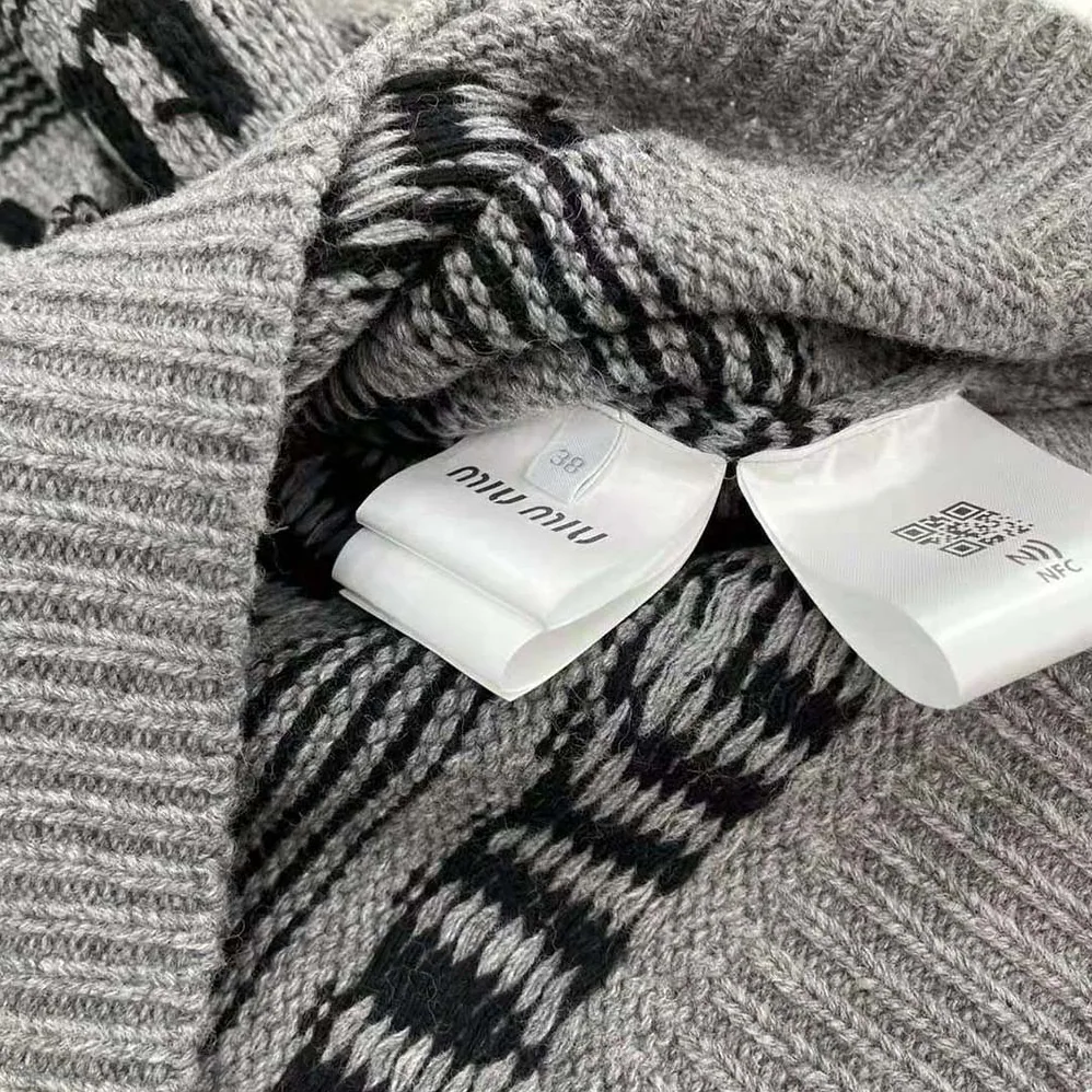 Miu Miu Cashmere Crew-Neck Sweater with Intarsia Knit Logo for Women in Gray