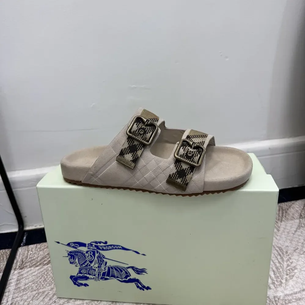 Burberry Check Suede Urchin Sandals for Unisex