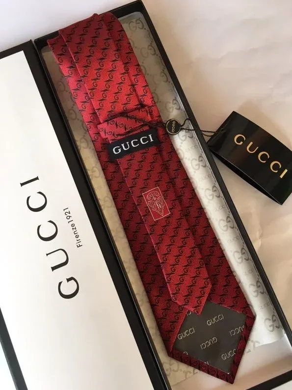 Gucci G Silk Jacquard Tie Red GG for Men