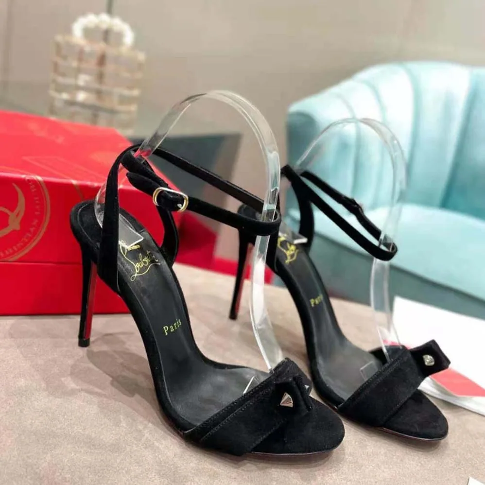 Christian Louboutin Umberta 100 mm in Suede Calfskin for Women in Black Christian Louboutin Umberta 100 mm in Suede Calfskin for Women in Black