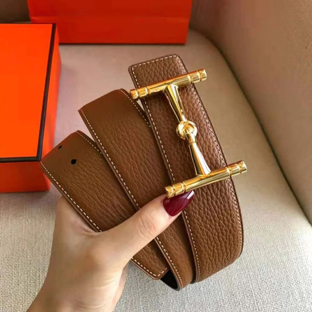 Hermes H Hippique Belt Buckle & Reversible Leather Strap 32 mm for Women in Brown Hermes H Hippique Belt Buckle & Reversible Leather Strap 32 mm for Women in Brown