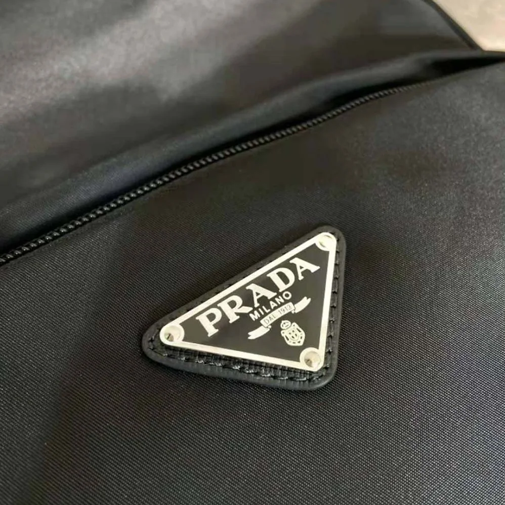 Prada Re-Nylon and Saffiano Leather Backpack for Men in Black Prada Re-Nylon and Saffiano Leather Backpack for Men in Black