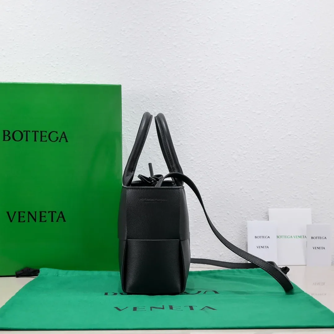 Bottega Veneta Mini Arco Tote Bag Black