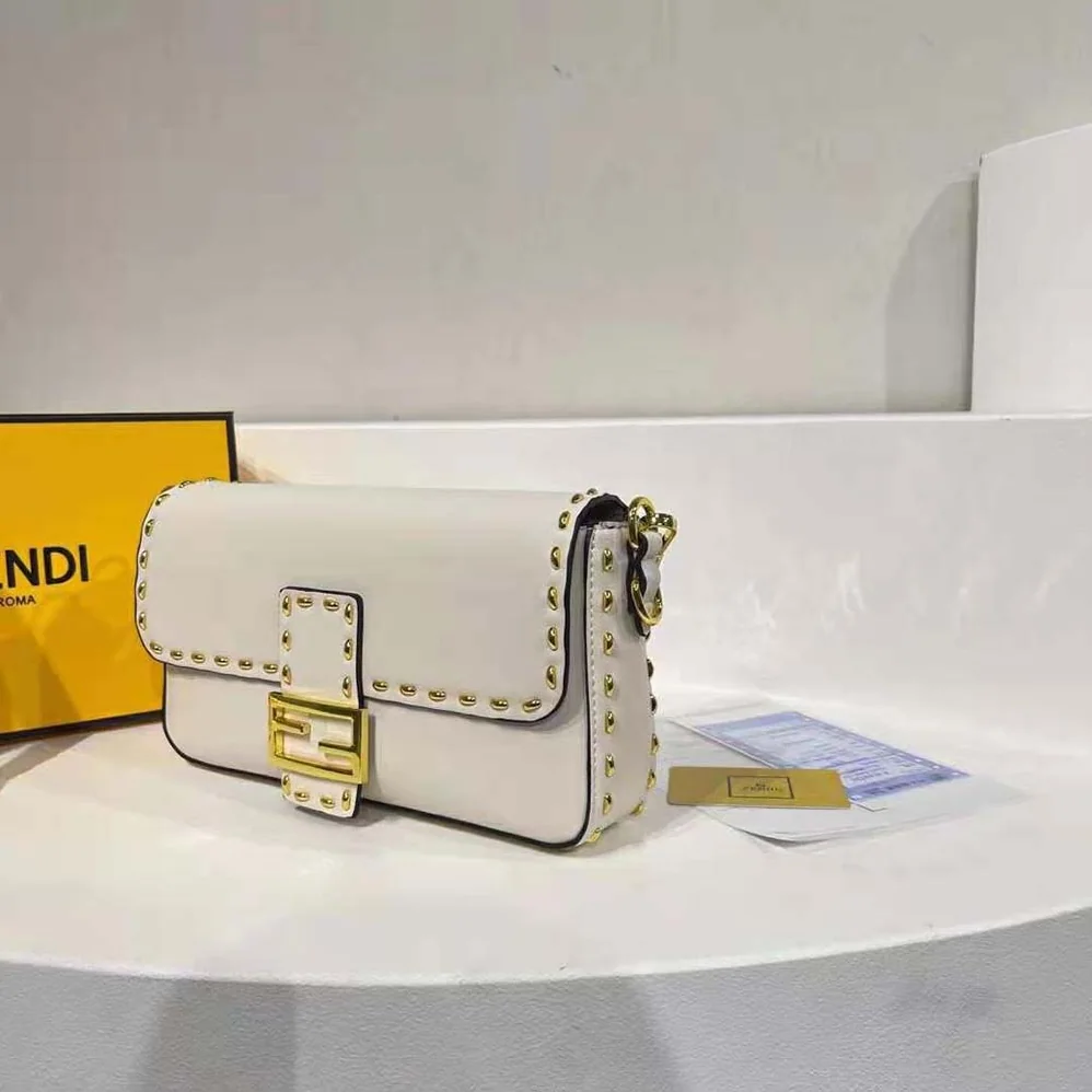 Fendi Conic Medium Baguette White Leather Bag for Women Fendi Conic Medium Baguette White Leather Bag for Women