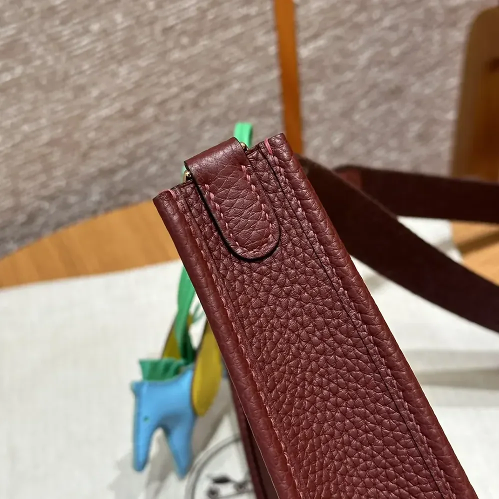 Hermes Evelyne 16 Amazone in Clemence Leather for Women in Maroon/Silver Hermes Evelyne 16 Amazone in Clemence Leather for Women in Maroon/Silver
