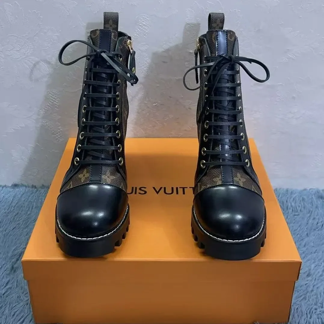Louis Vuitton Star Trail Ankle Boots Patent Monogram Material Black 1A2Y7P