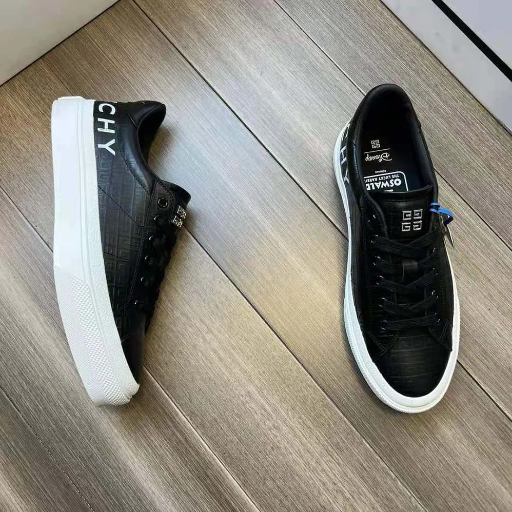 Givenchy Oswald City Sport Sneakers in Leather for Unisex in Black