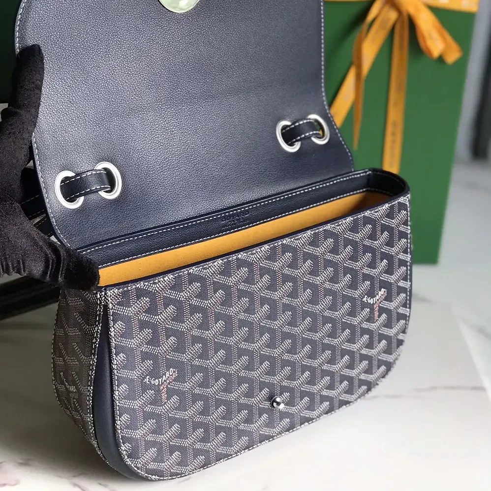 Goyard 233 Bag for Unisex in Navy Blue Goyard 233 Bag for Unisex in Navy Blue