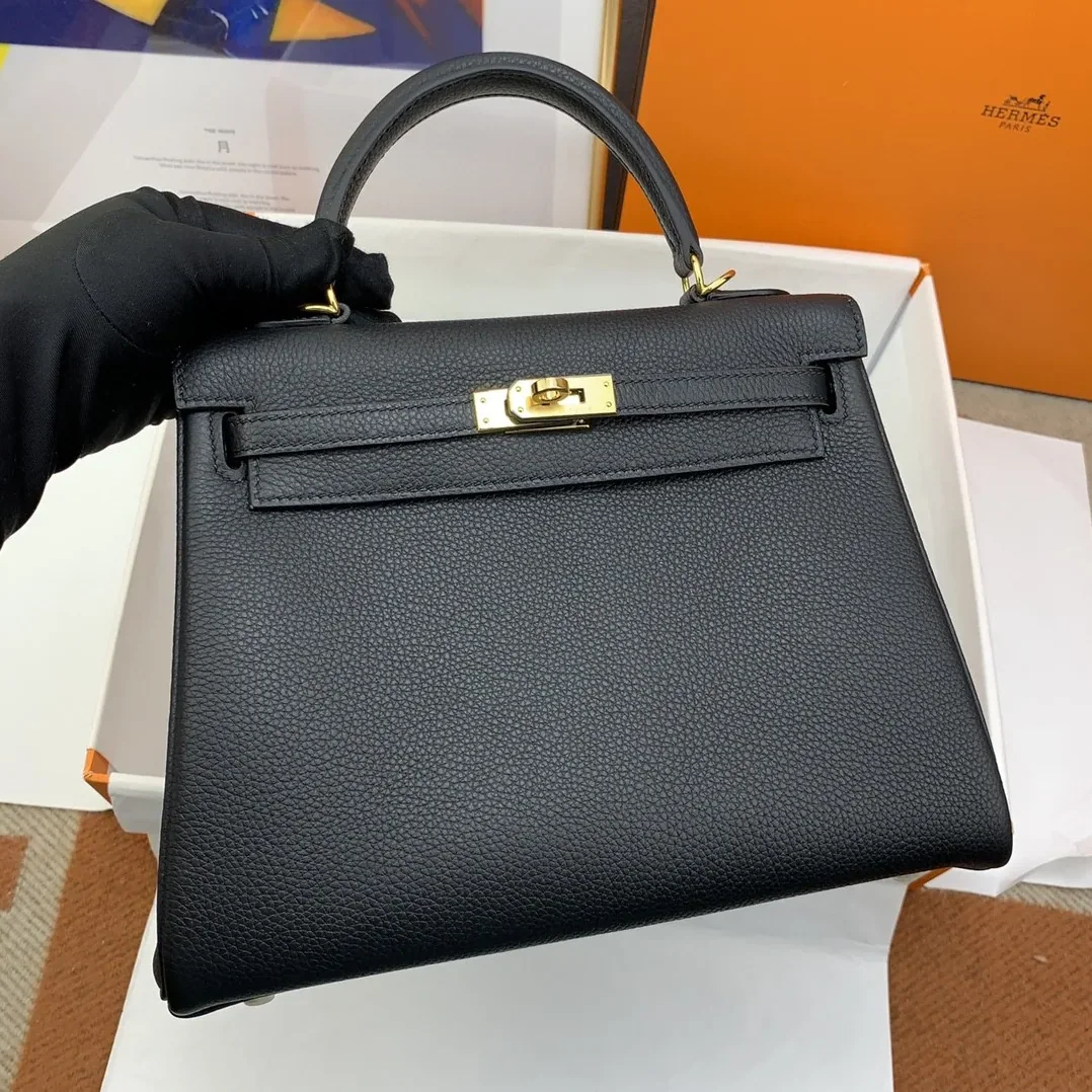 Hermes Kelly 25 Retourne Togo Black Bag