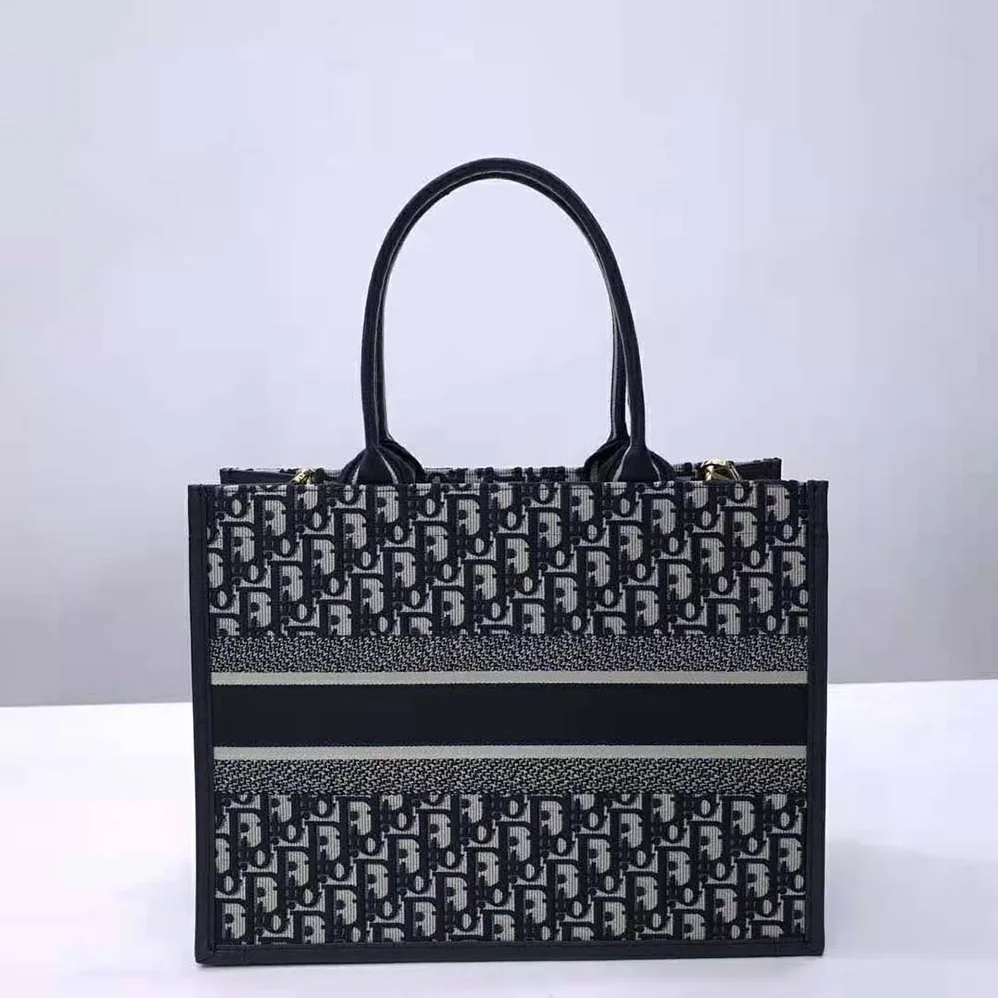 Dior Medium Dior Book Tote Blue Dior Oblique Embroidery and Calfskin for Women Dior Medium Dior Book Tote Blue Dior Oblique Embroidery and Calfskin for Women