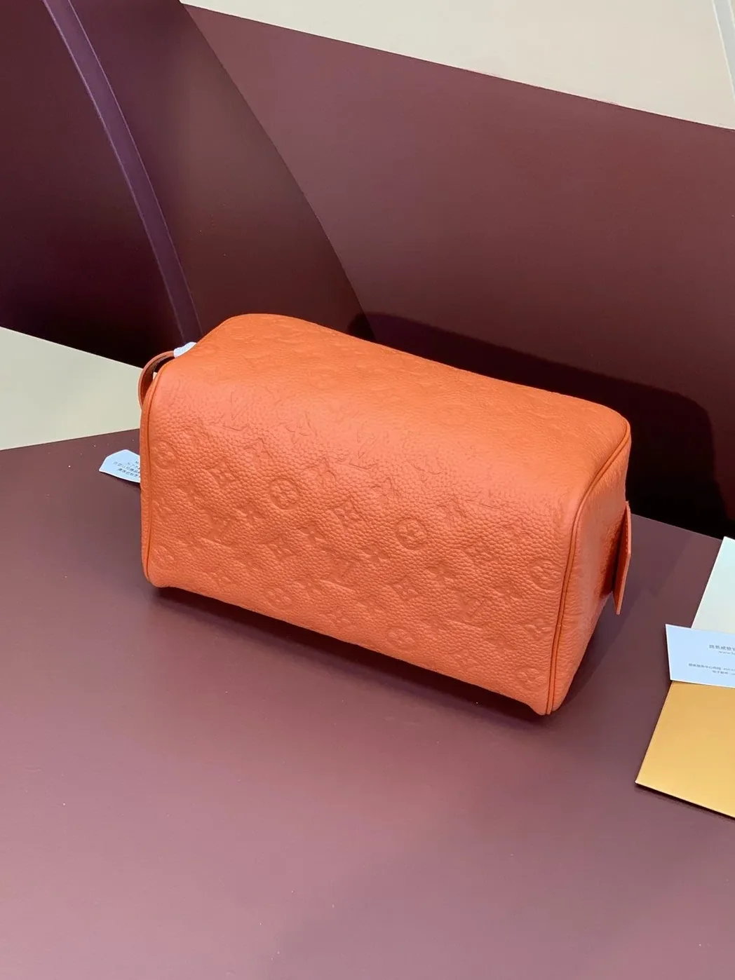 Louis Vuitton Dopp Kit Orange / Louis Vuitton Dopp Kit Orange /