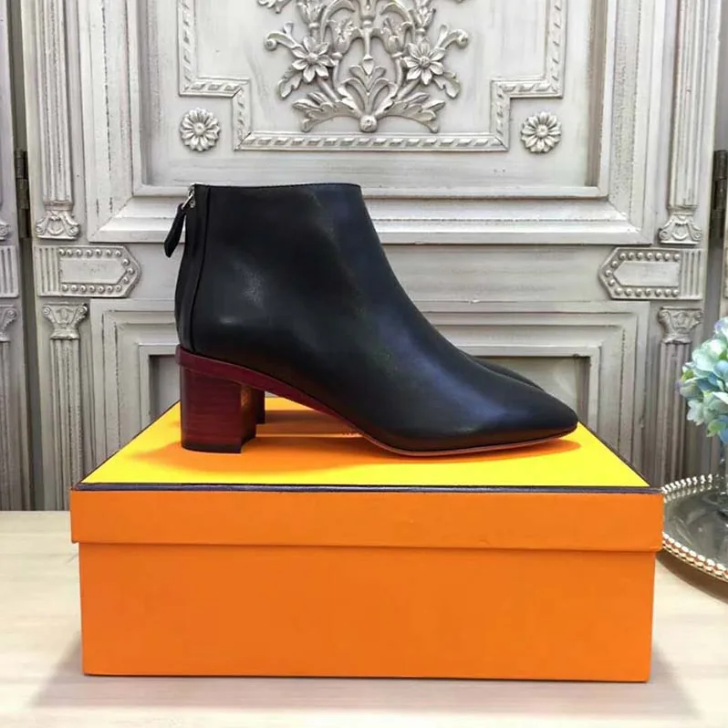 Hermes Shoes Riley Ankle Boot 60mm Heel Hight for Women in Black