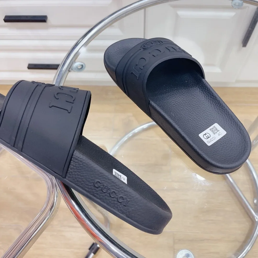 Gucci Logo Rubber Slide Black for Men Gucci Logo Rubber Slide Black for Men