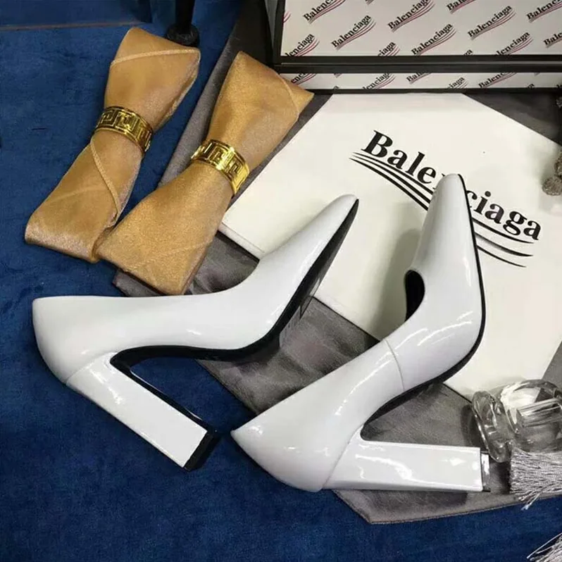 Balenciaga Shoes Round Toe Glazed Calfskin Pumps 110mm Heel for Women in White Balenciaga Shoes Round Toe Glazed Calfskin Pumps 110mm Heel for Women in White