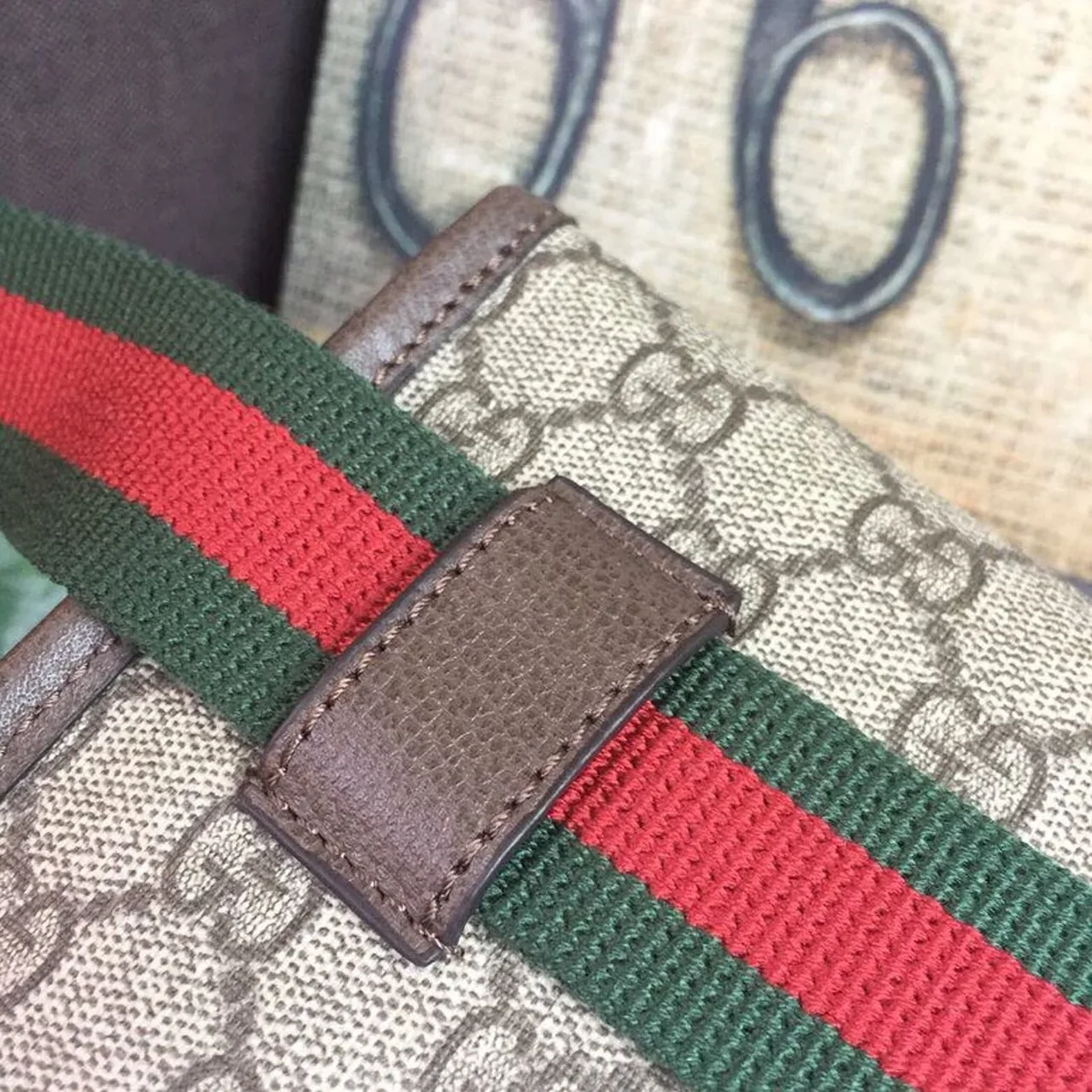 Gucci Neo Vintage GG Supreme Belt Bag Beige/ebony GG Supreme Canvas With Brown / Gucci Neo Vintage GG Supreme Belt Bag Beige/ebony GG Supreme Canvas With Brown /