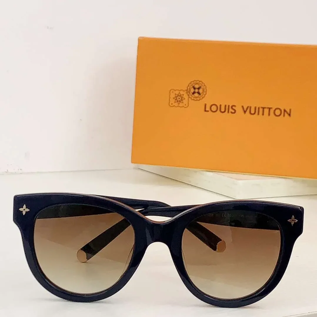 Louis Vuitton Monogram Round Sunglasses Black Louis Vuitton Monogram Round Sunglasses Black