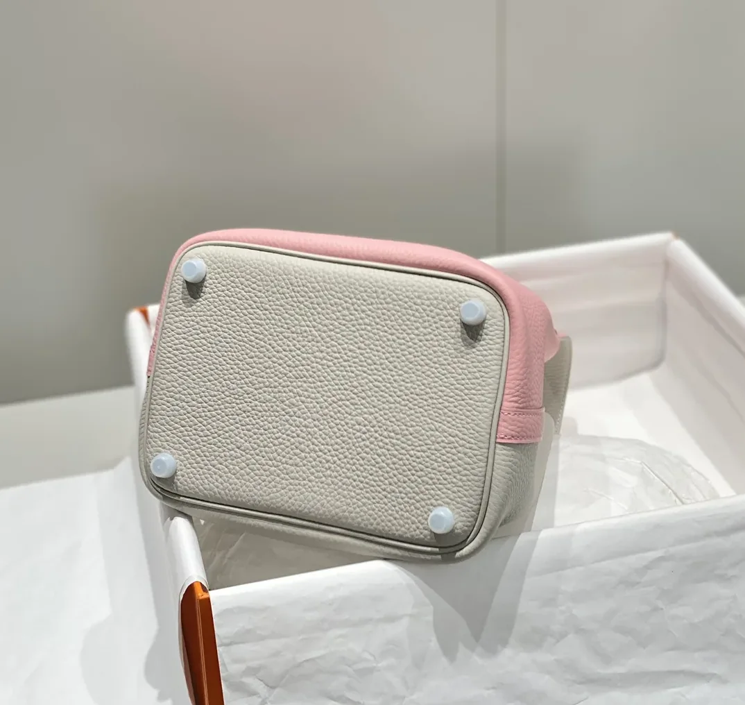 Hermes Picotin Lock 18 Bag Grey in Pink / Hermes Picotin Lock 18 Bag Grey in Pink /
