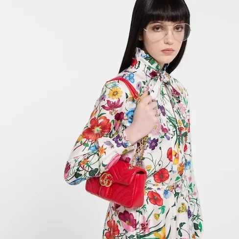 Gucci Marmont Small Shoulder Bag in Bright Red Gold Hardware