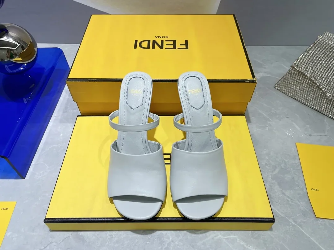 Fendi First Grey High in Heeled Sandals Fendi First Grey High in Heeled Sandals