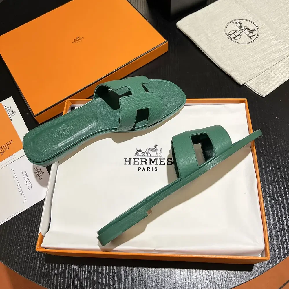 Hermes Oran Sandal-Green H202272Z for Women