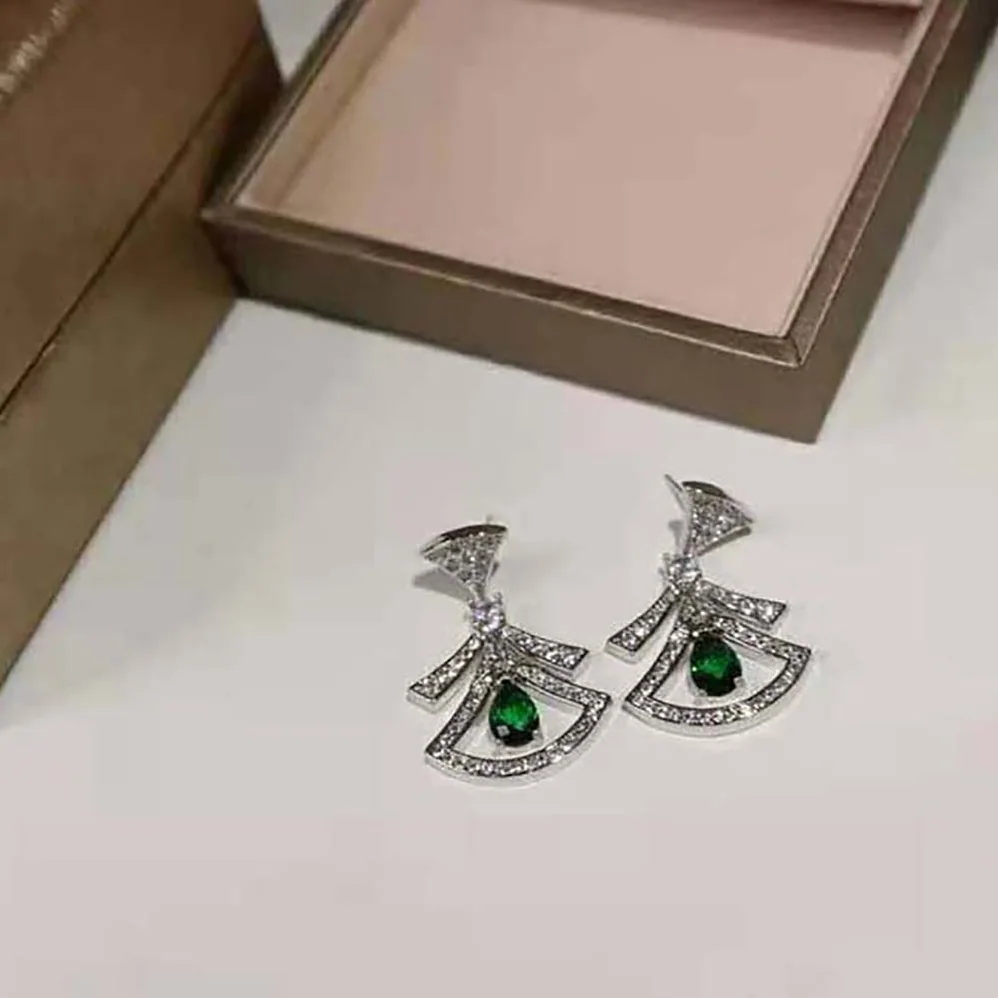 Bvlgari Divas Dream 18 KT White Gold Openwork Earrings for Women