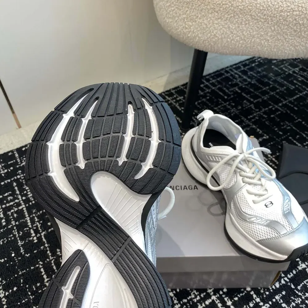 Balenciaga Circuit Sneaker in White and Silver Polyester for Unisex