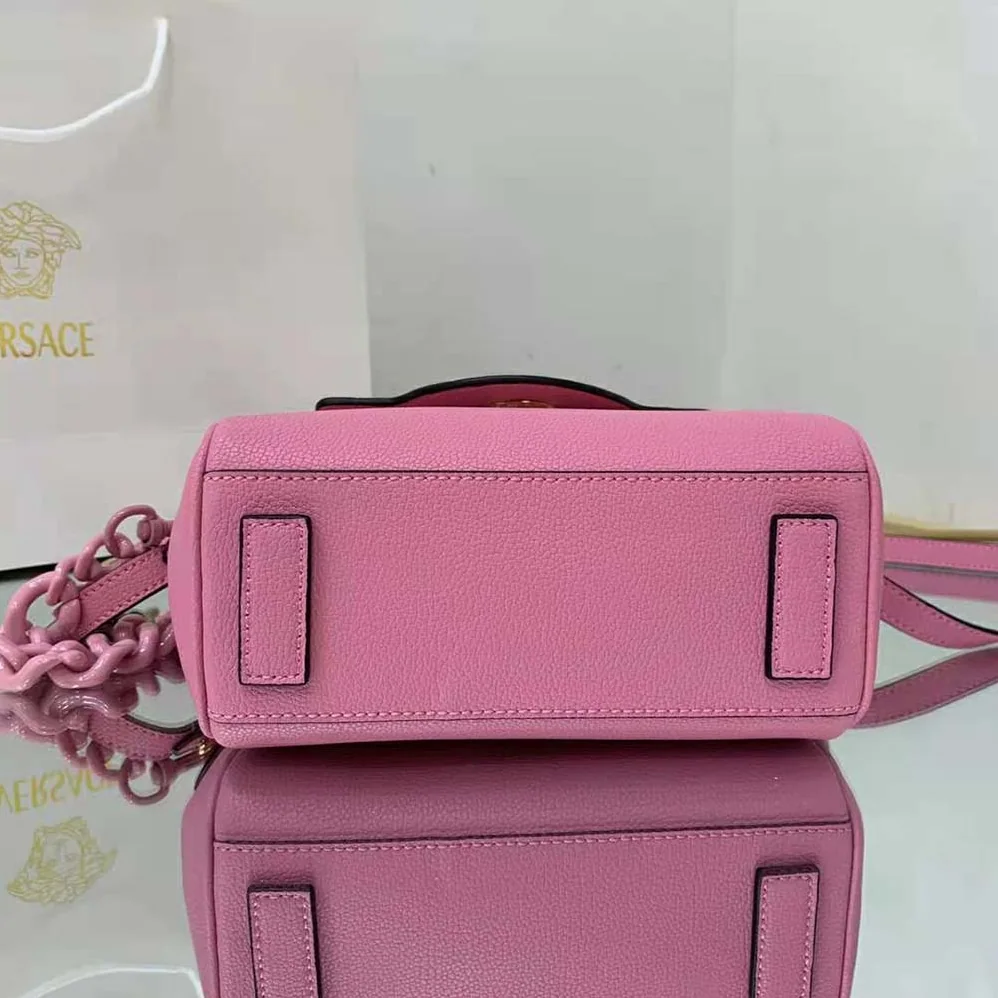 Versace La Medusa Small Handbag Crafted From Premium Leather for Women in Pink Versace La Medusa Small Handbag Crafted From Premium Leather for Women in Pink