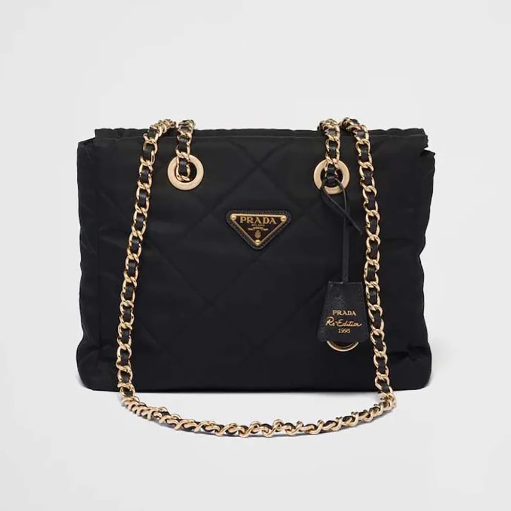 Prada Re-Edition 1995 Chaîne Re-Nylon Tote Bag for Women in Black Prada Re-Edition 1995 Chaîne Re-Nylon Tote Bag for Women in Black