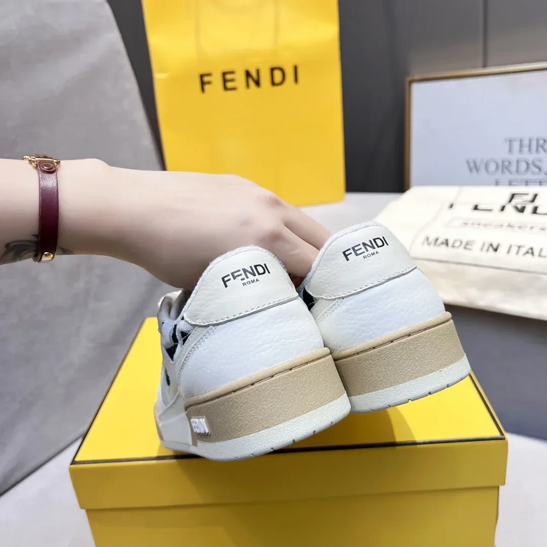Fendi FD Fendi Match Low Tops Sneakers Black And White