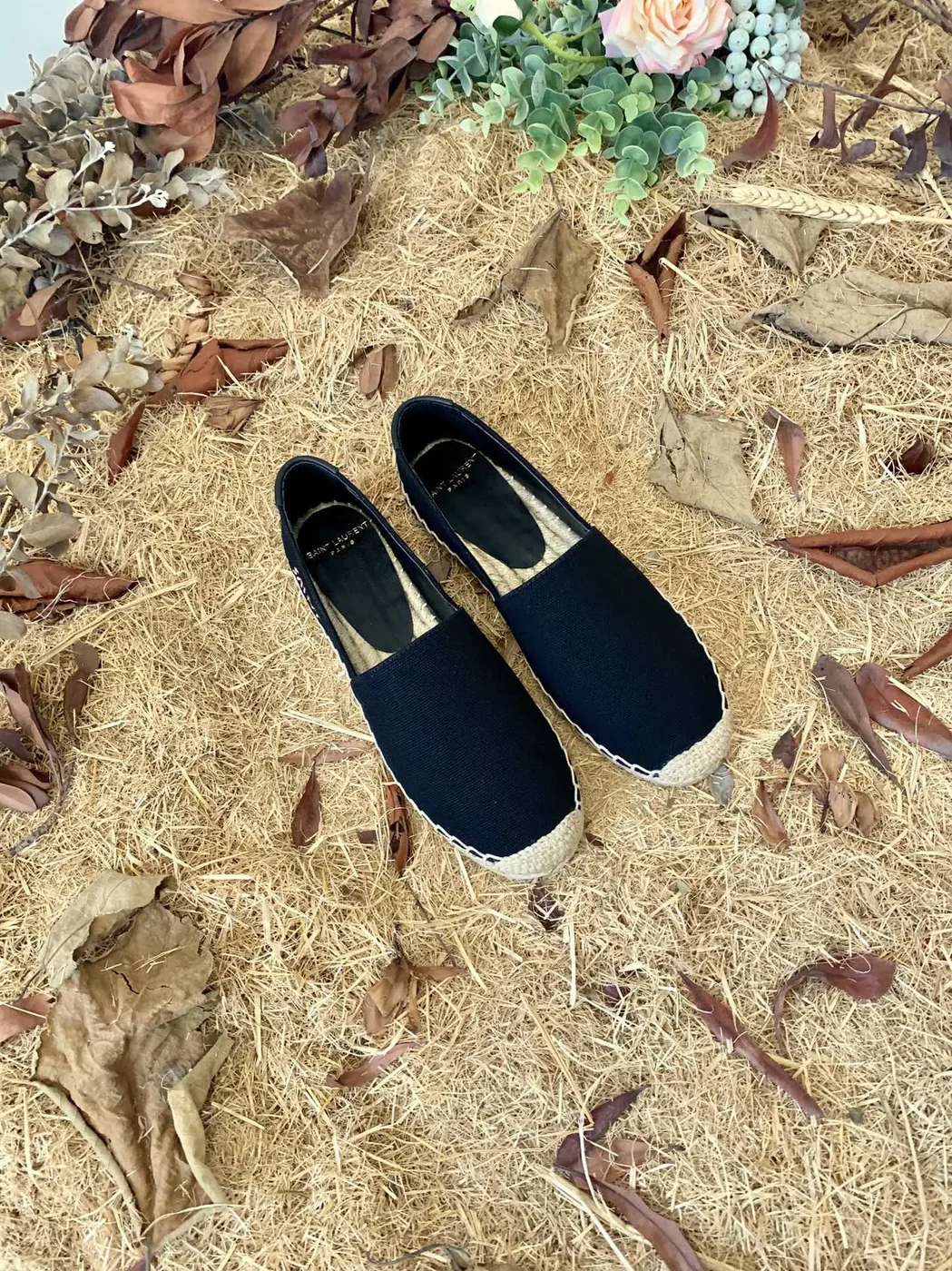 Saint Laurent Saint Laurent Embroidered Espadrilles Black YSL Saint Laurent Saint Laurent Embroidered Espadrilles Black YSL