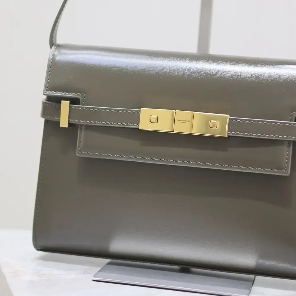 Saint Laurent YSL Manhattan Small in Box Saint Laurent for Women in Dark Green Saint Laurent YSL Manhattan Small in Box Saint Laurent for Women in Dark Green