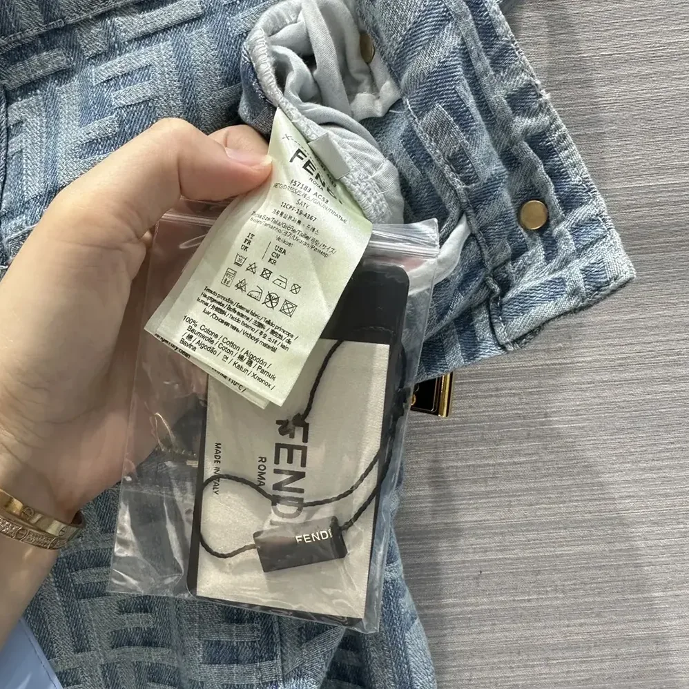 Fendi Long Jeans Light Blue FF Denim Pants for Women Fendi Long Jeans Light Blue FF Denim Pants for Women