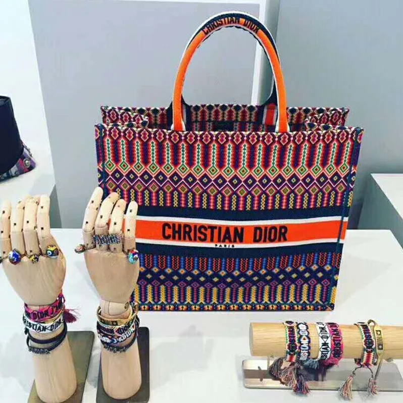 Dior Dior Book Tote Bag in Multi for Women in Coloured Embroidered Canvas Dior Dior Book Tote Bag in Multi for Women in Coloured Embroidered Canvas