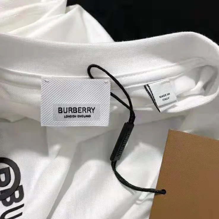 Burberry Logo Print Cotton Oversized T-Shirt for Men in White
