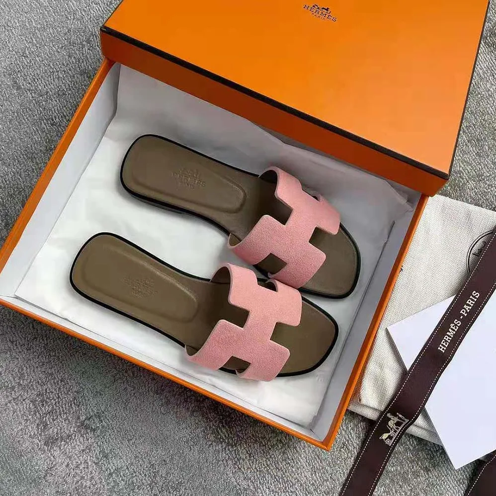 Hermes Oran Sandal in Suede Goatskin for Women in Rose Hermes Oran Sandal in Suede Goatskin for Women in Rose