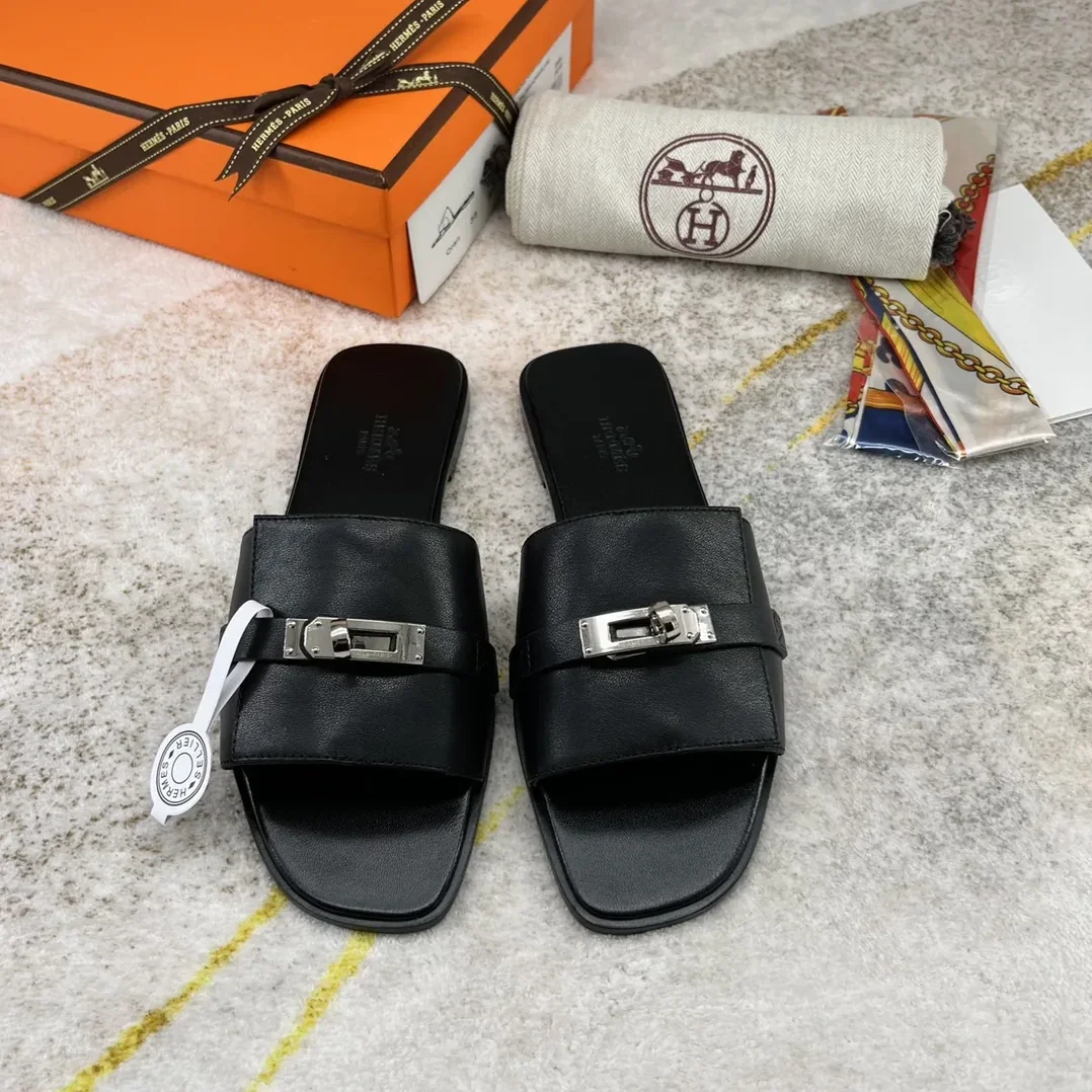 Hermes Giulia Sandal Brown