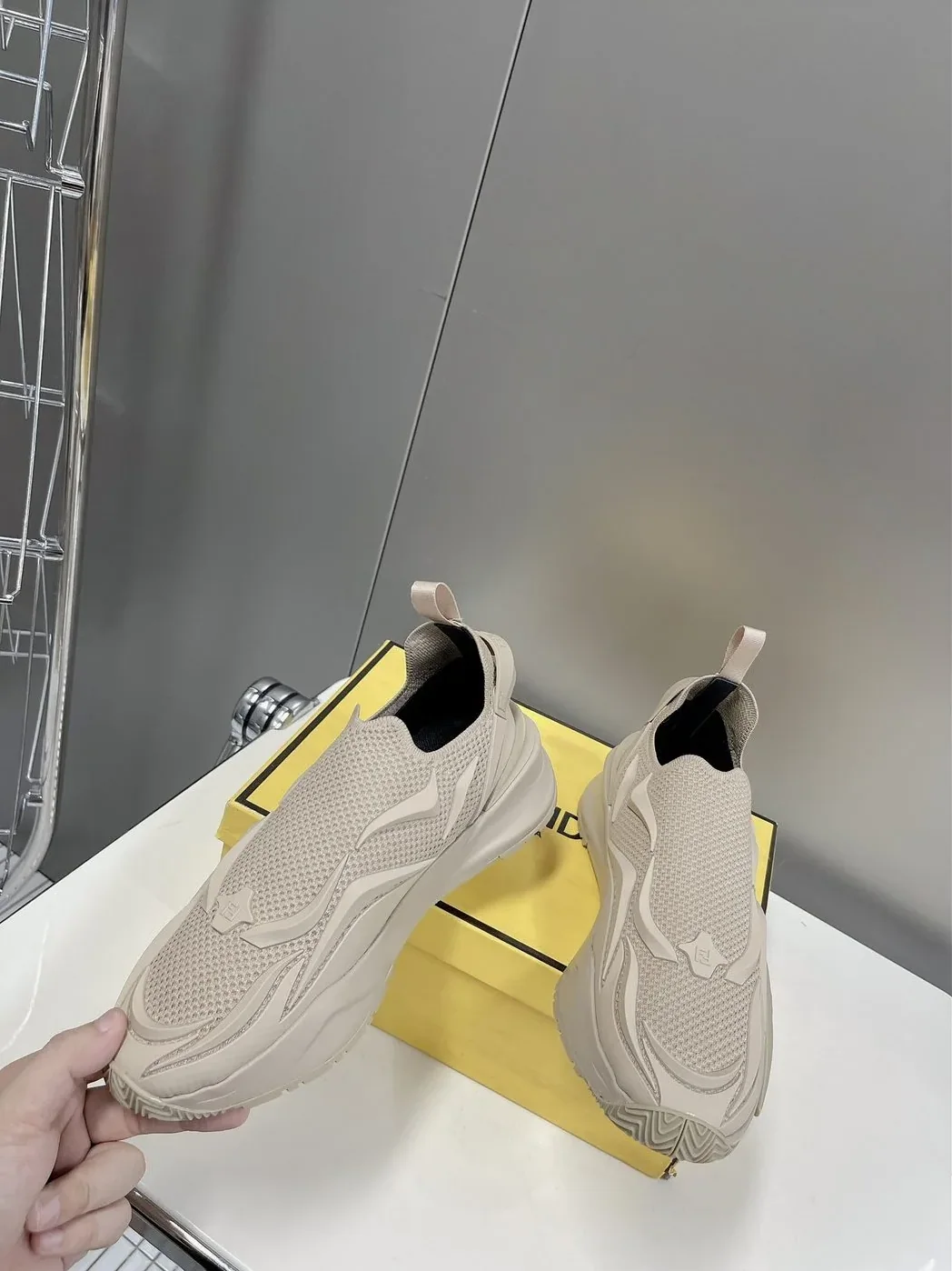 Fendi Low Trainers Sneakers Beige