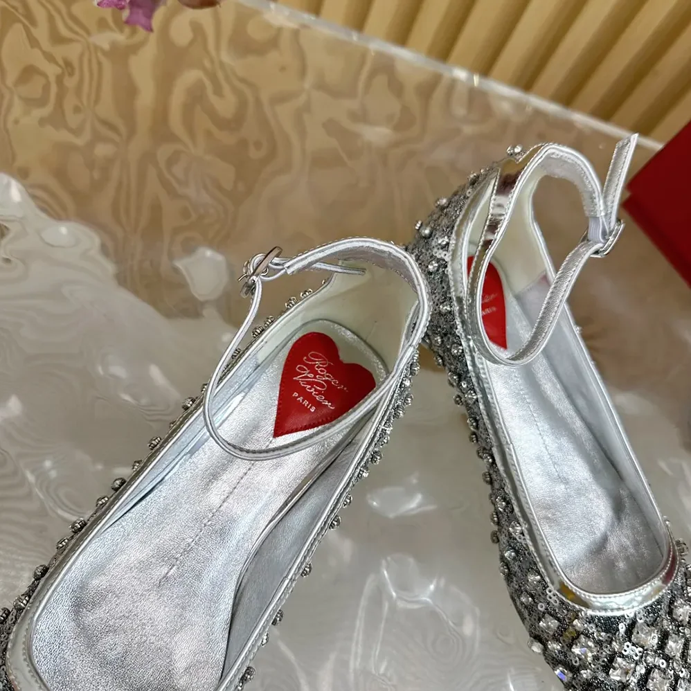 Roger Vivier Viv' Podium Ballerinas in Sequins for Women Roger Vivier Viv' Podium Ballerinas in Sequins for Women