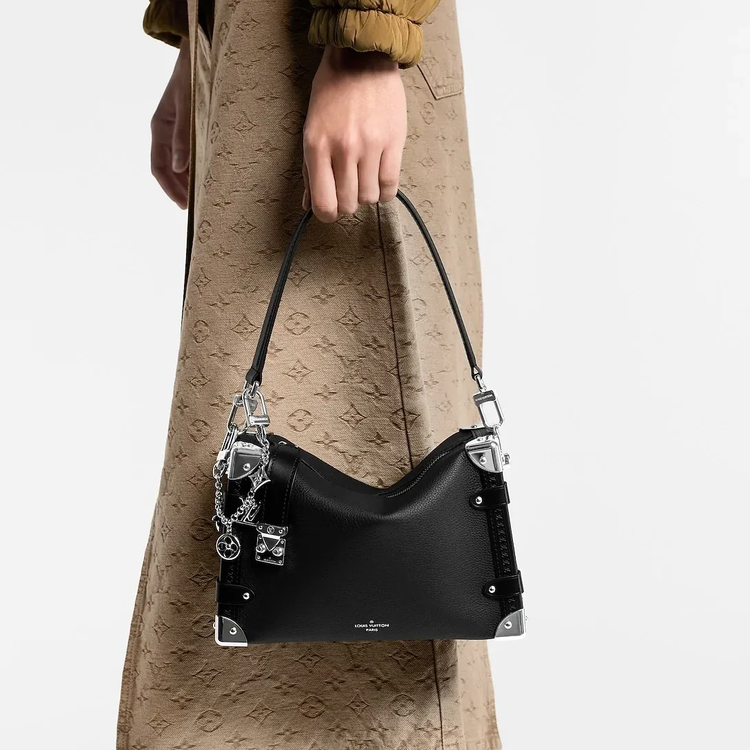 Louis Vuitton Side Trunk MM Shoulder Bag in Black Silver Hardware