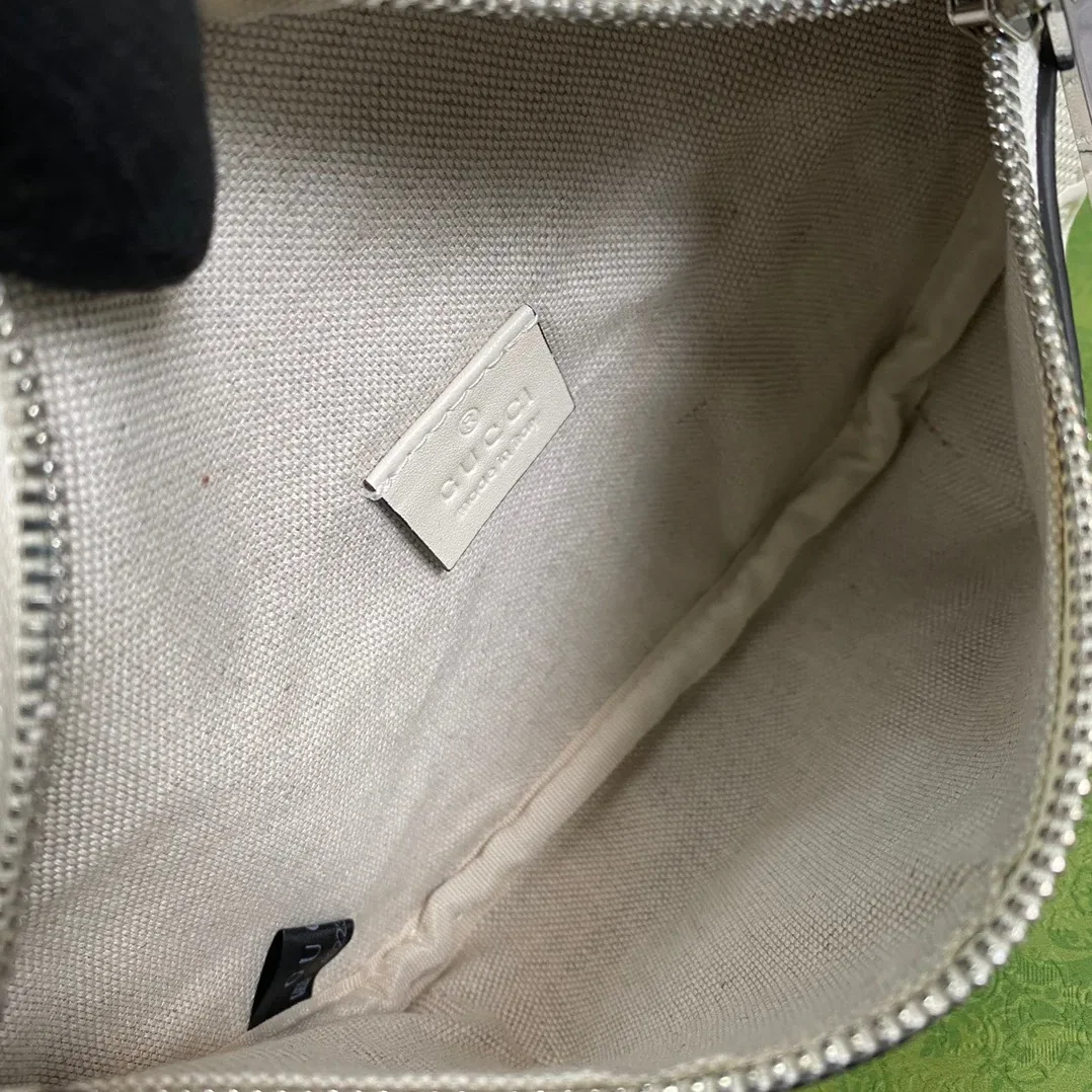 Gucci GG Embossed Belt Bag White GG Embossed / Gucci GG Embossed Belt Bag White GG Embossed /