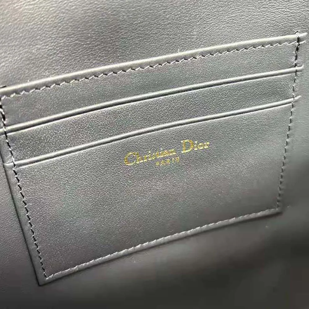 Dior 30 Montaigne Avenue Pouch with Flap Blue Dior Oblique Jacquard for Women Dior 30 Montaigne Avenue Pouch with Flap Blue Dior Oblique Jacquard for Women