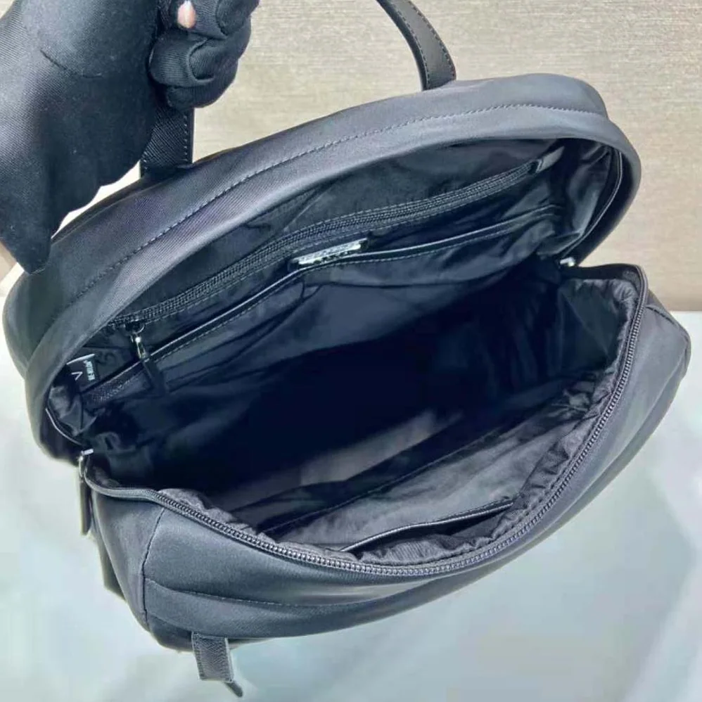 Prada Re-Nylon and Saffiano Leather Backpack for Men in Black Prada Re-Nylon and Saffiano Leather Backpack for Men in Black