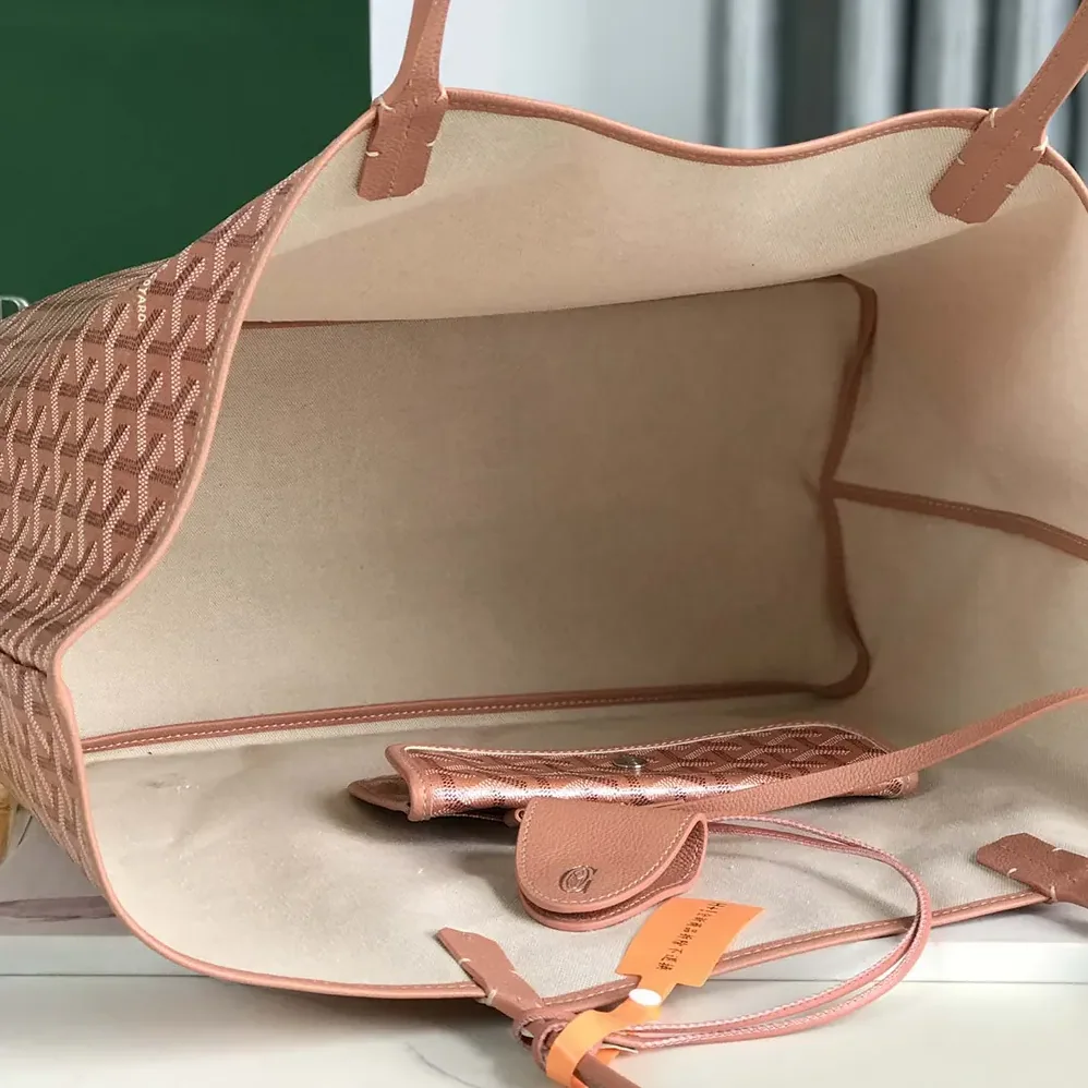 Goyard Saint Louis GM bag for Unisex in Pearly Coral
