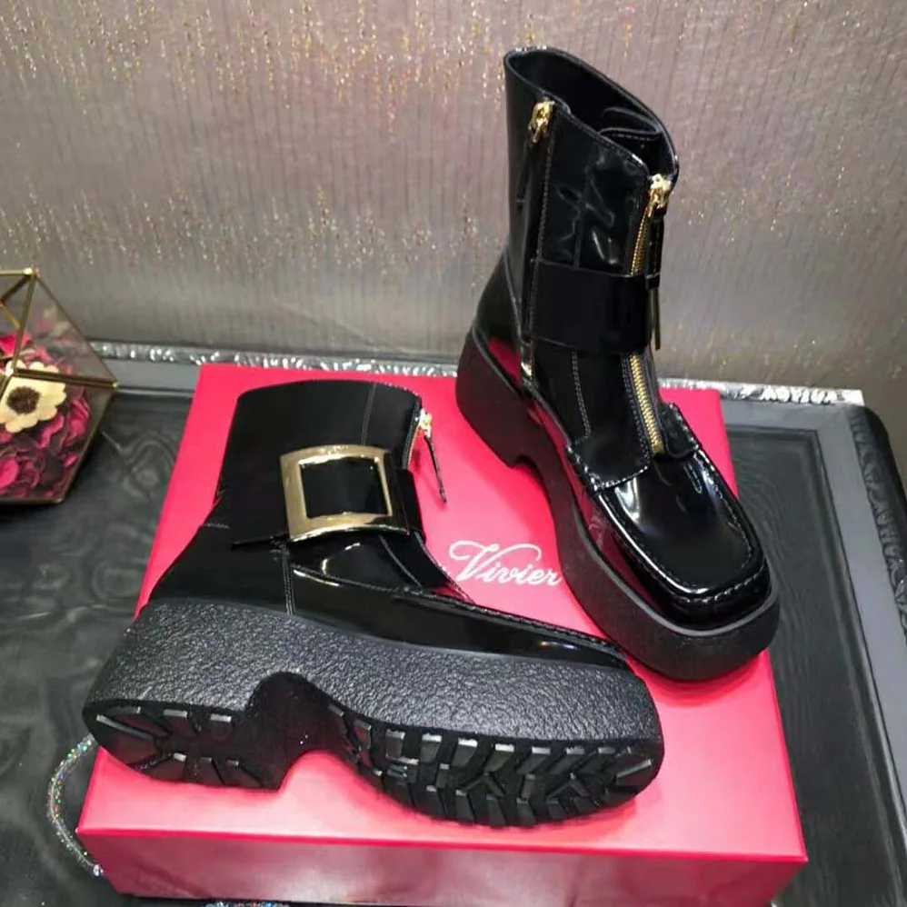 Roger Vivier Viv Rangers Platform Metal Buckle Boots in Leather for Women