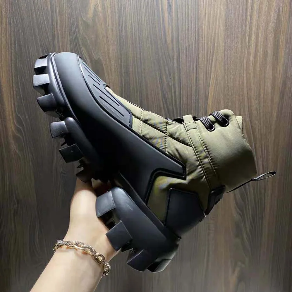 Prada Cloudbust Thunder Sneakers for Women in Dark Green Prada Cloudbust Thunder Sneakers for Women in Dark Green