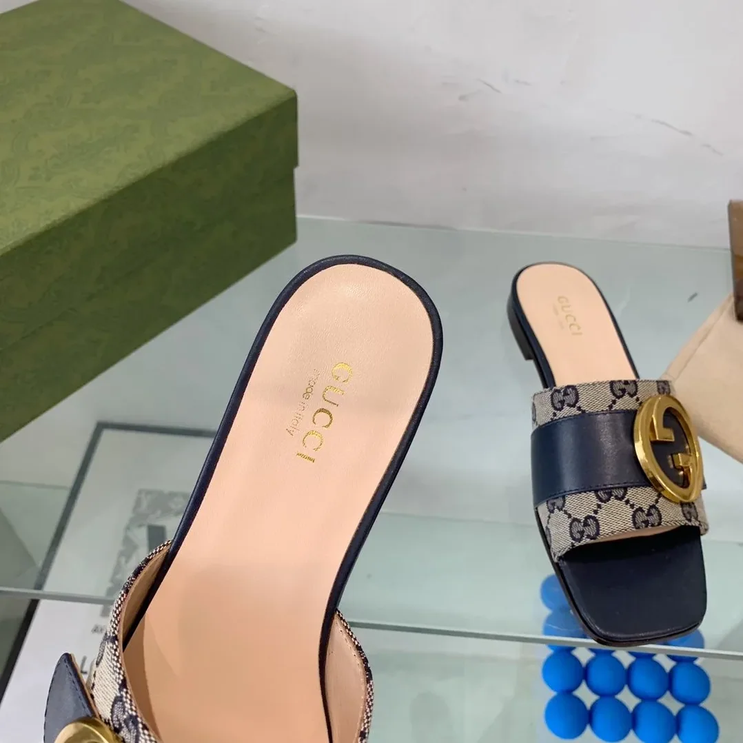 Gucci Blondie Matelasse Canvas Slide Sandal Black Gucci Blondie Matelasse Canvas Slide Sandal Black