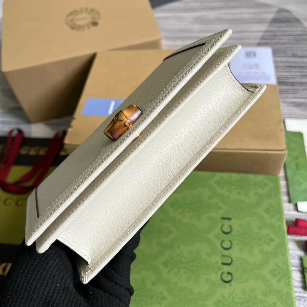 Gucci Diana Mini Bag With Bamboo White , /