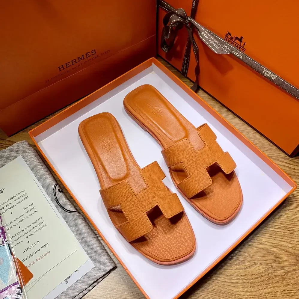 Hermes Oran Sandal-Orange H202272Z for Women Hermes Oran Sandal-Orange H202272Z for Women