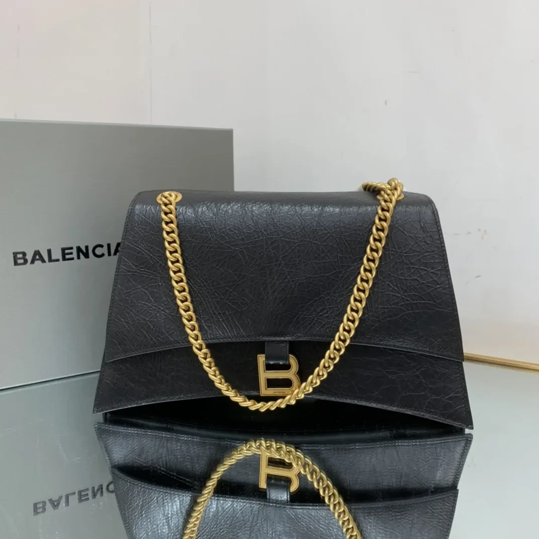 Crush Medium Chain Bag In Black /