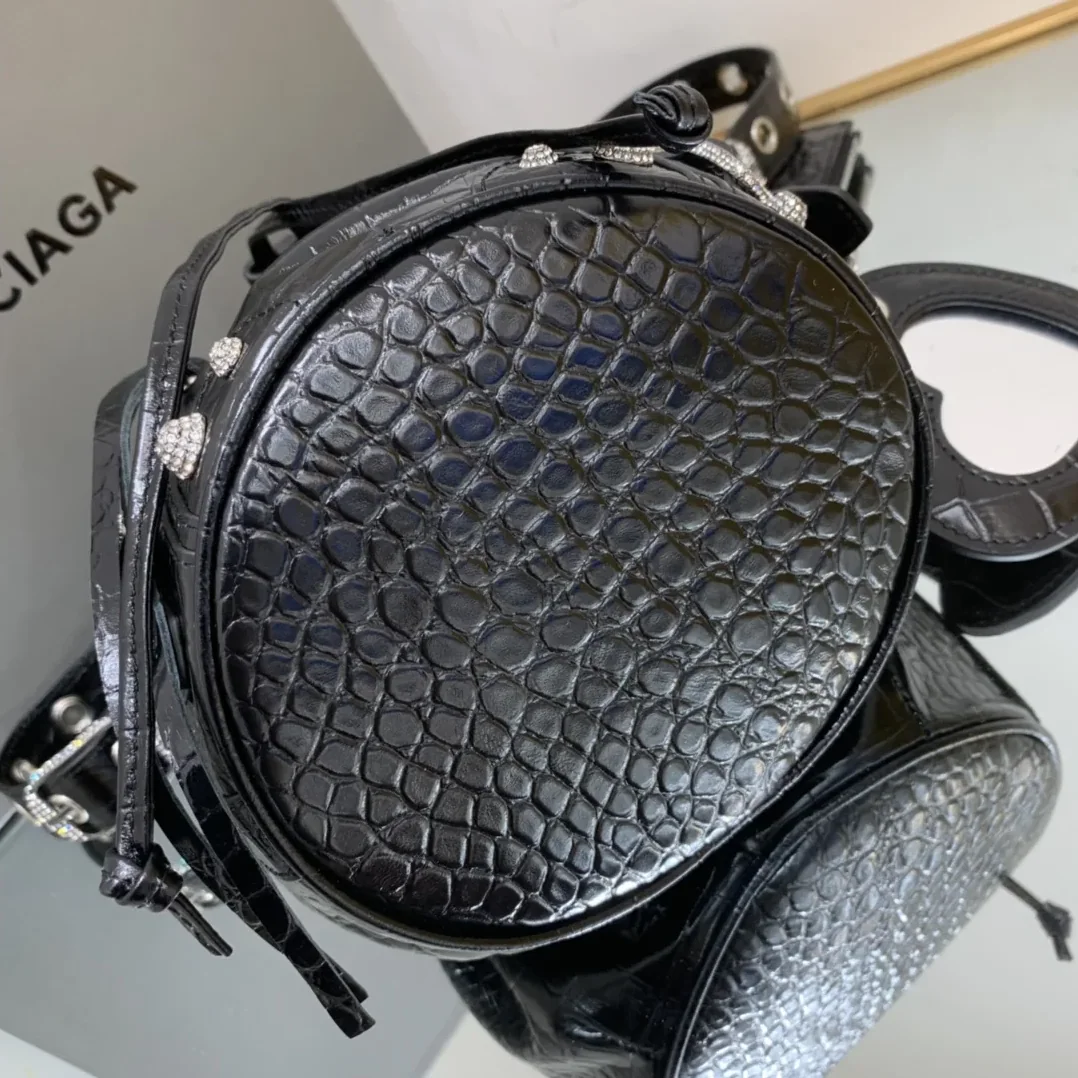 Balenciaga Le Cagole XS Bucket Bag Black /